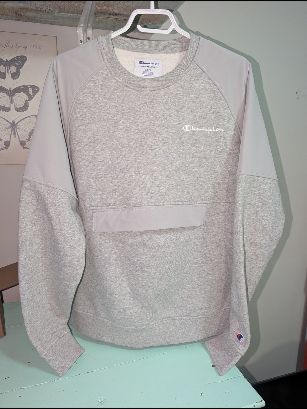 NWOT Champion Light Gray Crewneck Sweatshirt